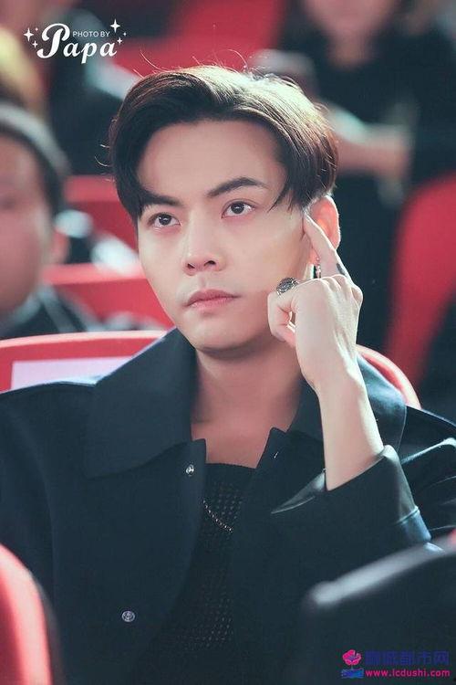 陈伟霆最帅照片,定格永恒的帅气瞬间